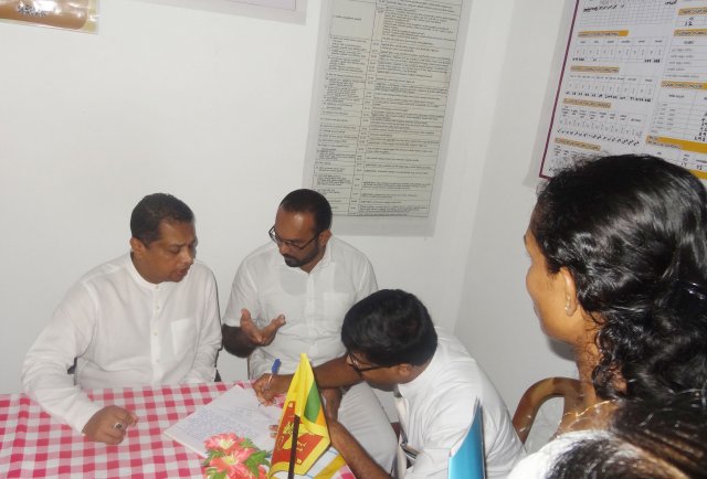 "නිල සෙවන" කාර්යාල ජනතා අයිතියට පත් කිරිම-(හුණුපොල -පොතුවිල)