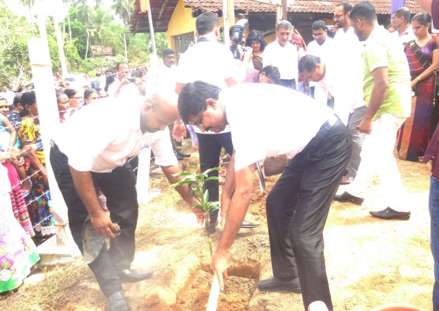 "නිල සෙවන" කාර්යාල ජනතා අයිතියට පත් කිරිම-(හුණුපොල -පොතුවිල)